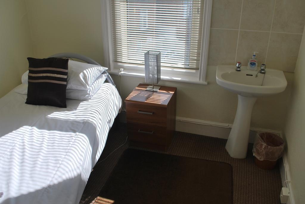 Millifont Guest House Hastings Room photo